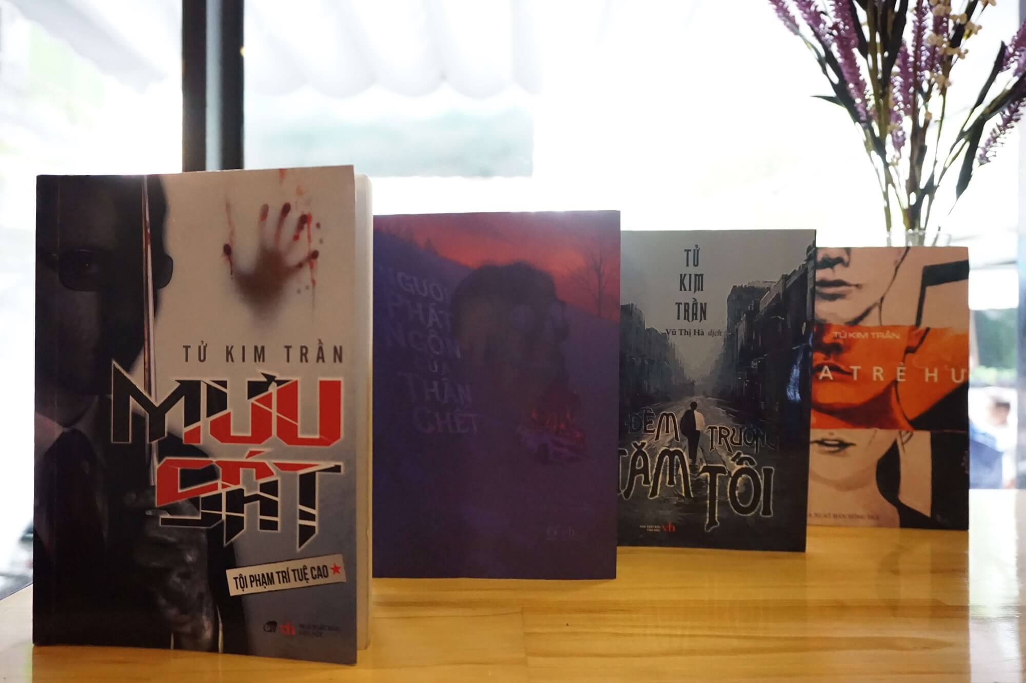 tiểu thuyết trinh thám của Tử Kim Trần