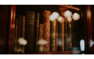 đọc sách vượt tầm hiểu biết